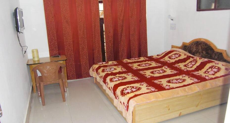 Hotel Gulshan Valley, Srinagar 4